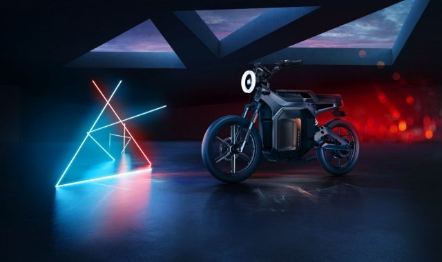 Motocykle, skutery i motorowery XQi 3, RQi, SQi oraz F600 – elektryczne nowości NIU na 2024 rok