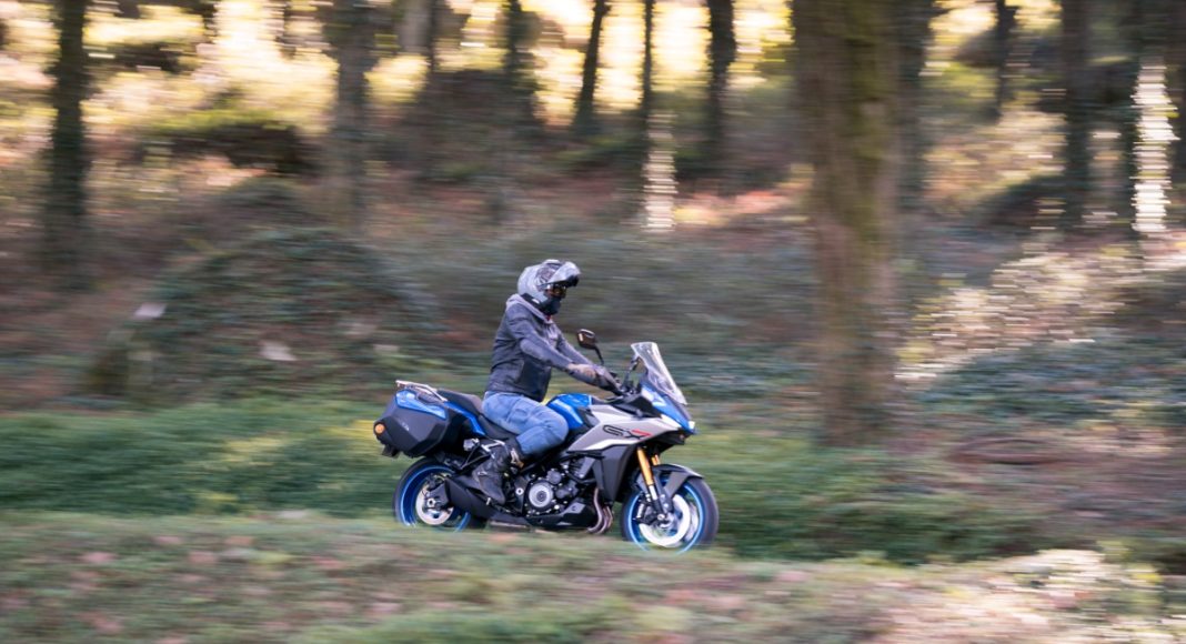 Suzuki GSXS1000GX w Portugalii