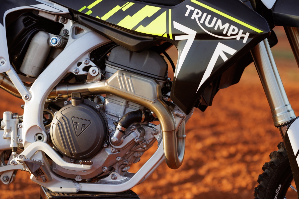Brytyjska crossowa ćwiartka. Triumph TF 250-X wchodzi na rynek! [opis, prezentacja, specyfikacja, masa, zawieszenie, dane techniczne]