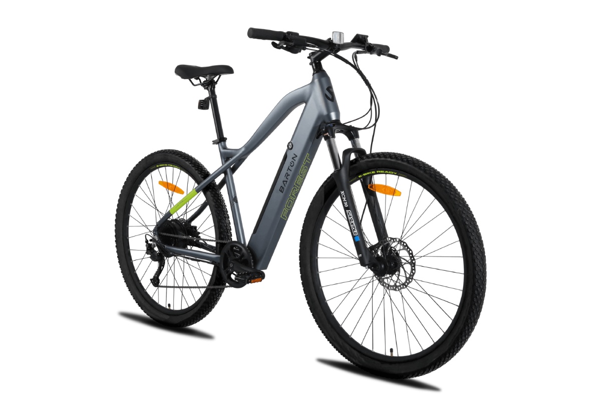 Mikołaj nadjeżdża na pełnych obrotach. Osiem świątecznych prezent&oacute;w od Barton Motors