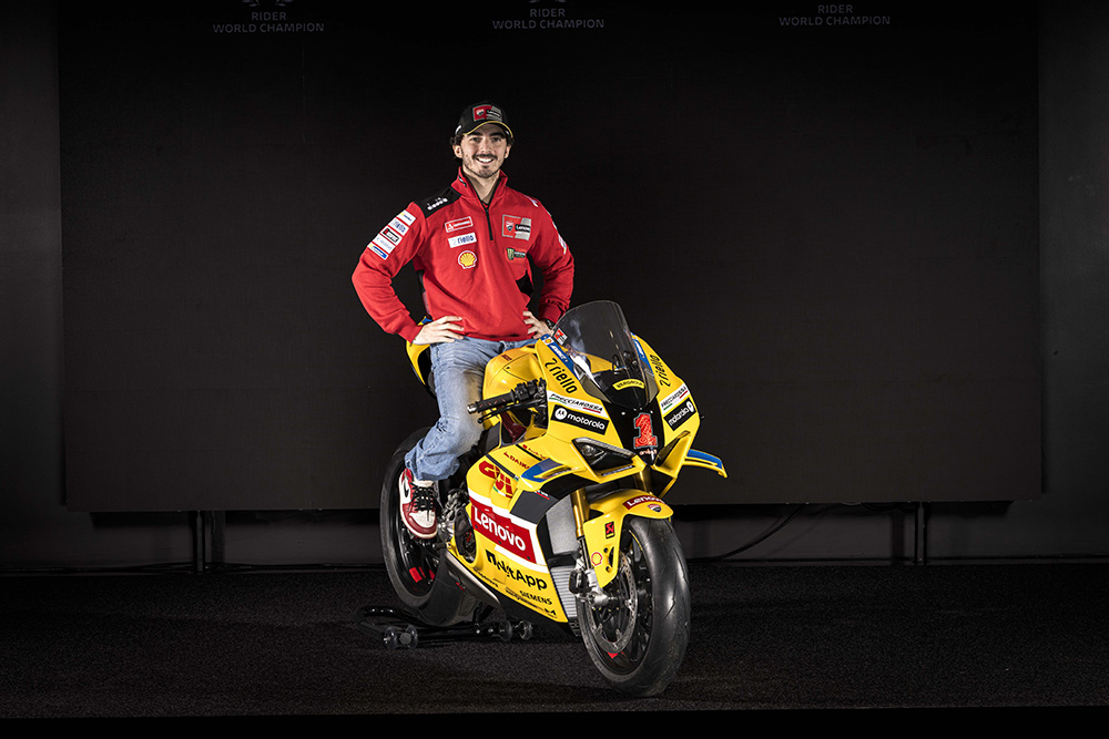 Ducati Panigale 2023 Replica. Włosi uczcili rekordowy sezon pięcioma limitowanymi modelami&nbsp;