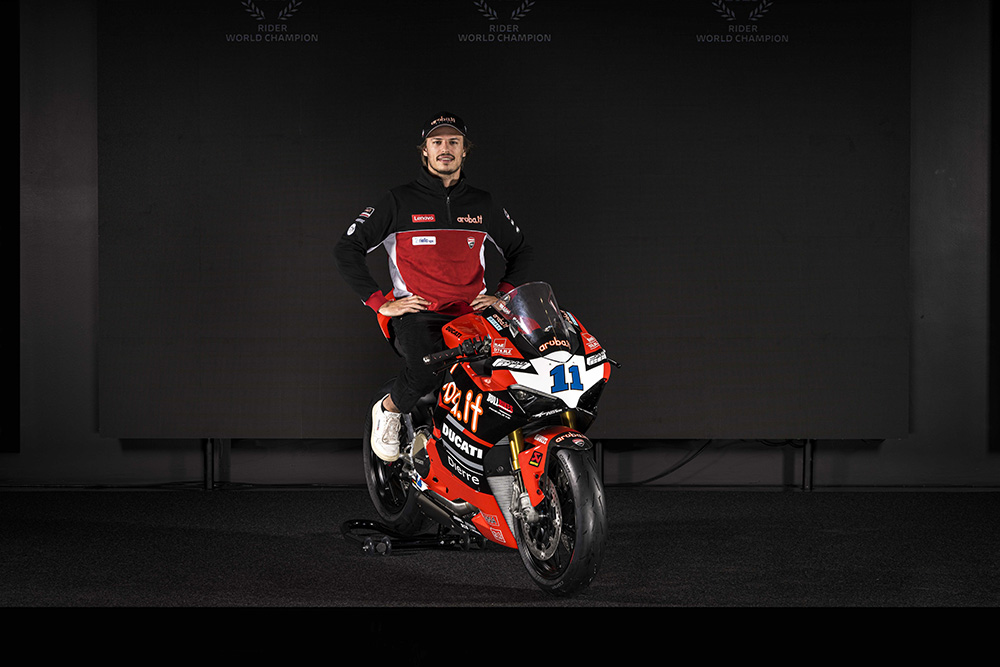 Ducati Panigale 2023 Replica. Włosi uczcili rekordowy sezon pięcioma limitowanymi modelami&nbsp;