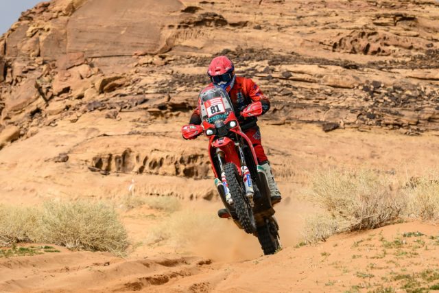 Dobry motocykl chiński, czyli jaki? Testowane marki o naszej najlepszej opinii – nie tylko adventure [Voge, Kove, Benda, CF Moto, Keeway, MBP]