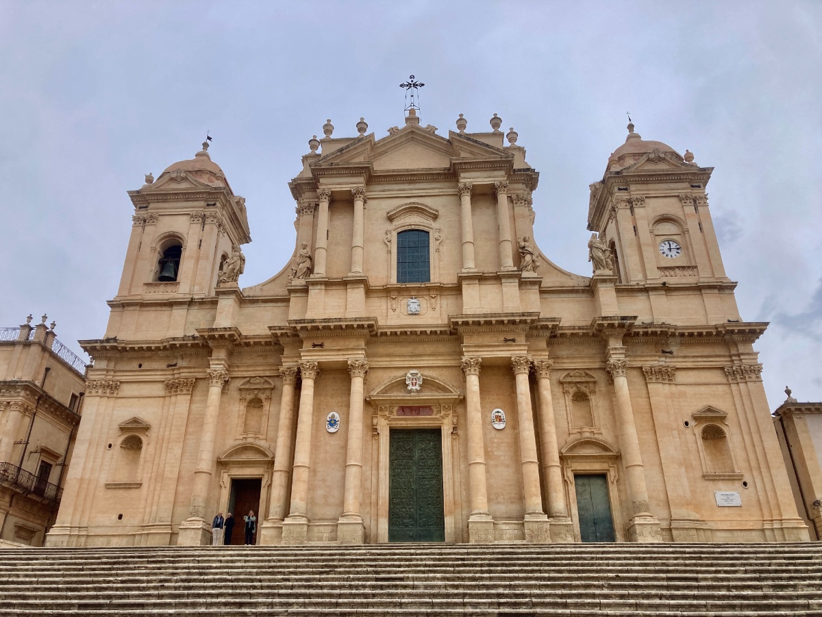 Pod Etną w środku zimy. Motocyklowy długi weekend na Sycylii