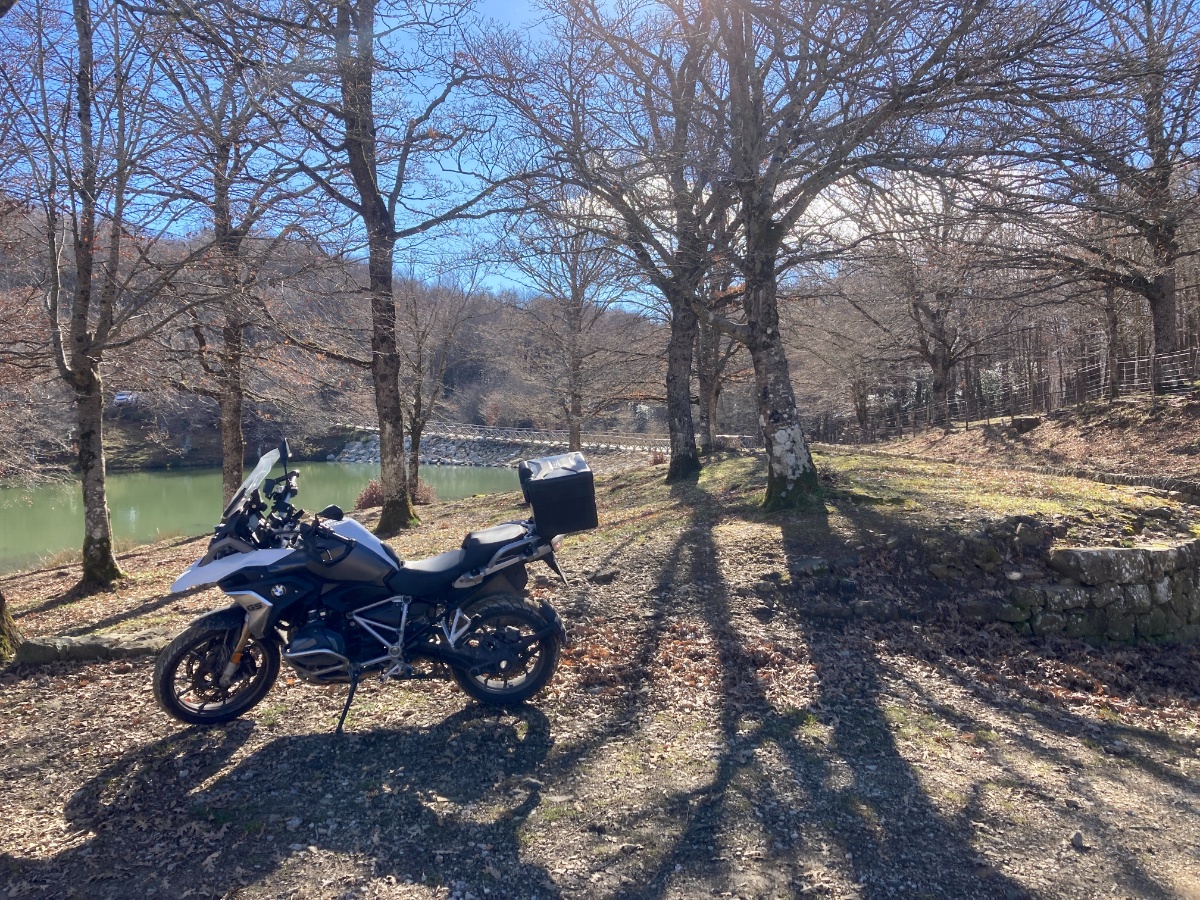 Pod Etną w środku zimy. Motocyklowy długi weekend na Sycylii