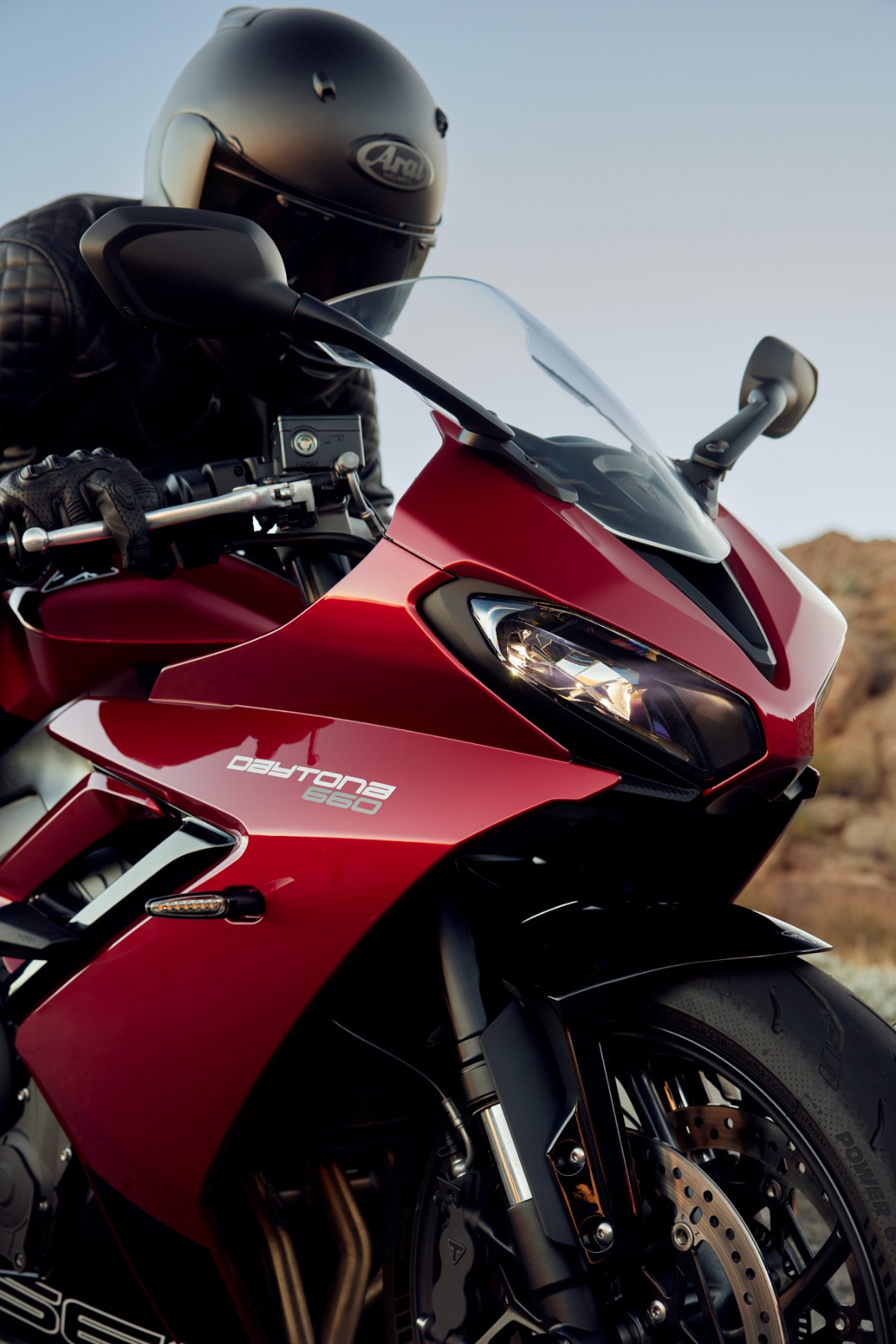 Sport po brytyjsku. Triumph Daytona 660 oficjalnie zaprezentowany [premiera, opis, dane techniczne]