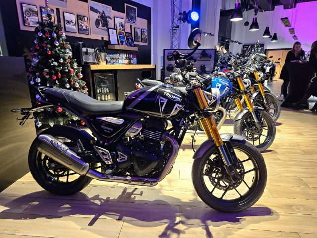 Triumph Speed 400 i Scrambler 400 X – nowość 2024 widziana z bliska [dane techniczne, cena, opinia, waga, wysokość siedzenia]