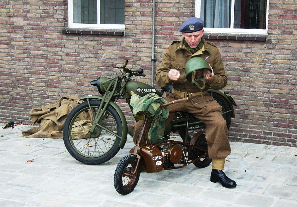 Słynne brytyjskie marki. Jaka jest ich historia i gdzie są dzisiaj znani angielscy producenci motocykli? Część 4 [Ariel, Triumph, Villiers, Velocette]