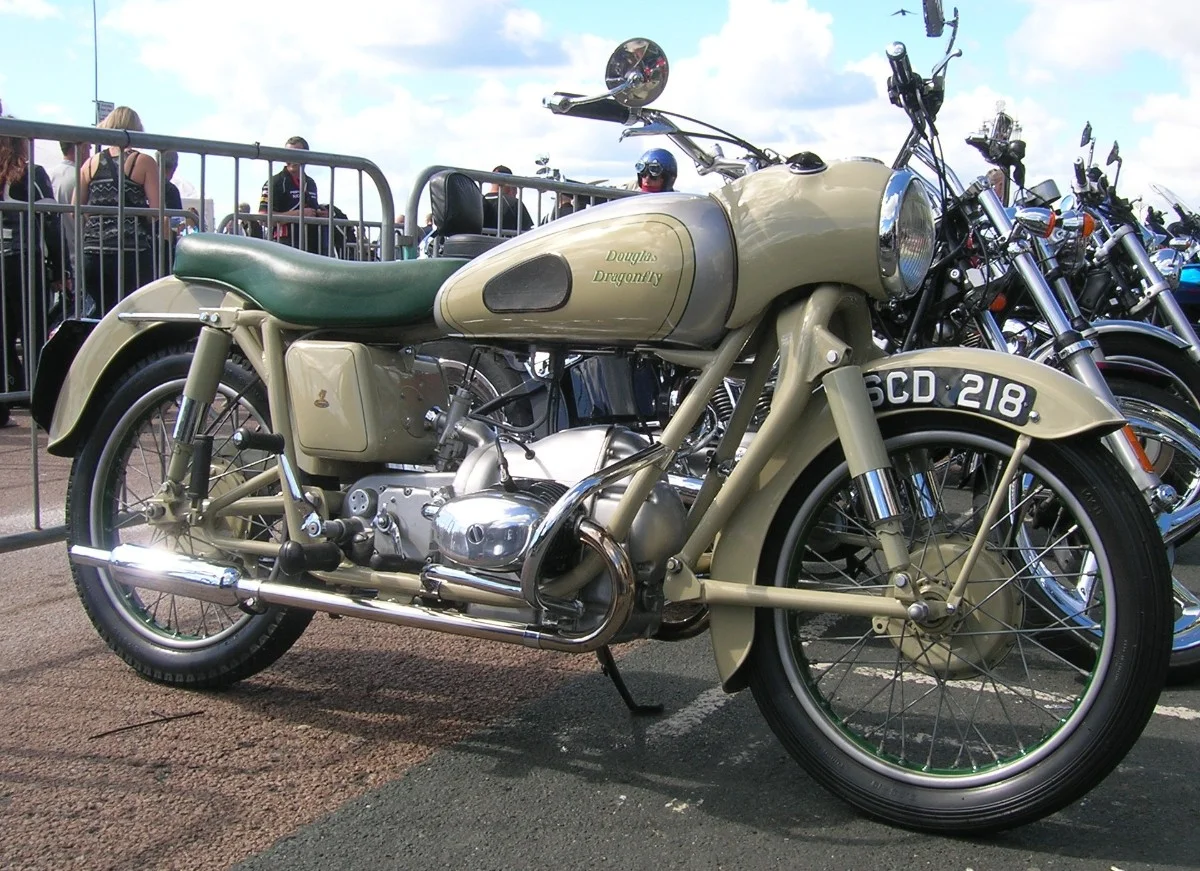 Znane marki angielskich motocykli, zabytkowych i nie tylko. Brytyjscy producenci &ndash; część 3 [Douglas, Rudge, Sunbeam]