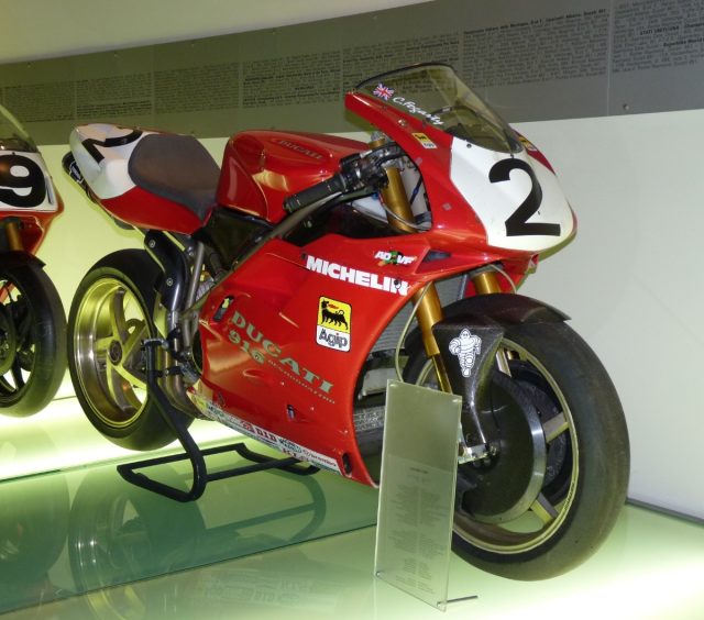 10 ponadczasowych motocykli, kt&oacute;re się nie starzeją. Maszyny sprzed lat, wciąż wyglądające świetnie