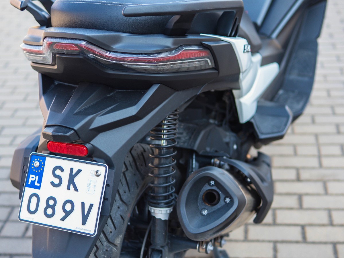 Voge SR4 Max &ndash; z kamerą wśr&oacute;d miejskich zwierząt [maxiskuter, test, opinia, recenzja, dane techniczne, cena]