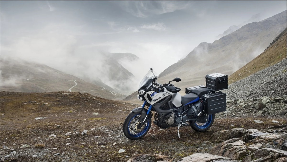 Top 10 najlepszych motocykli turystycznych XXI wieku. Wok&oacute;ł komina i na daleką wyprawę, solo i we dwoje, na szosę i adventure [zestawienie]