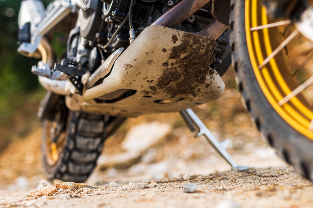 BMW F 900 GS. Precyzyjne niemieckie narzędzie szosowo-offroadowe [test, recenzja, opinia, dane techniczne, cena, ile waży, 2024]