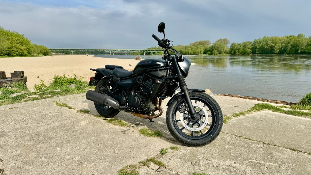 Kawasaki Eliminator 500 SE. Nie do końca pięćsetka, nie do końca cruiser [test, recenzja, opinia, dane techniczne, A2, cena, 2024]