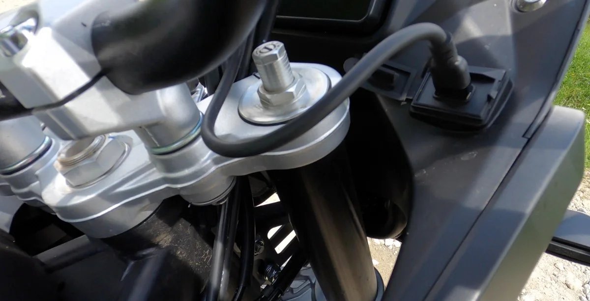 Kove 510X &ndash; wzorcowy motocykl turystyczny adventure na prawo jazdy kat. A2 [test, opinia, recenzja, dane techniczne, cena, video, 2024]