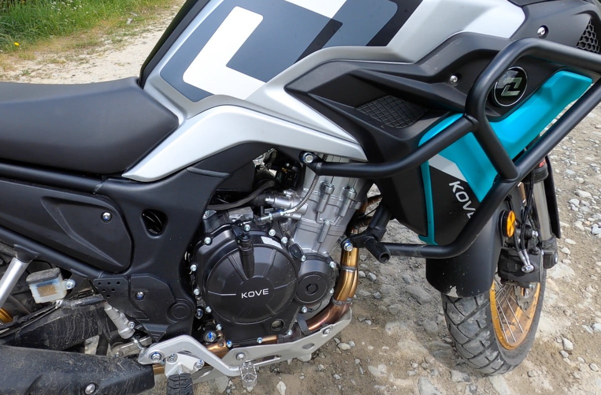 Kove 510X &ndash; wzorcowy motocykl turystyczny adventure na prawo jazdy kat. A2 [test, opinia, recenzja, dane techniczne, cena, video, 2024]