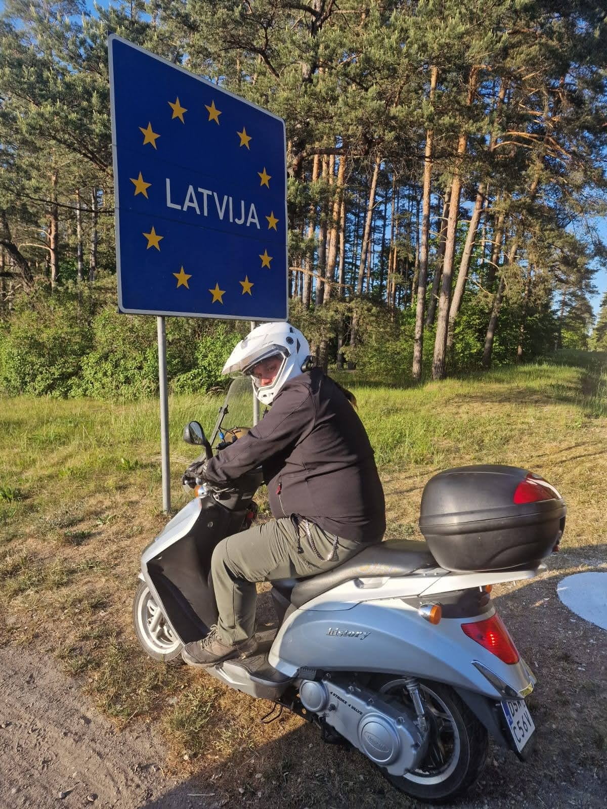 Ryga na skuterach 125 cm3. Kolejna, lekko szalona wyprawa w szczytnym celu! [relacja z wyjazdu, Litwa, Łotwa]