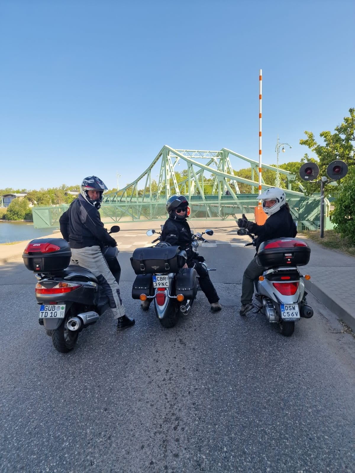 Ryga na skuterach 125 cm3. Kolejna, lekko szalona wyprawa w szczytnym celu! [relacja z wyjazdu, Litwa, Łotwa]