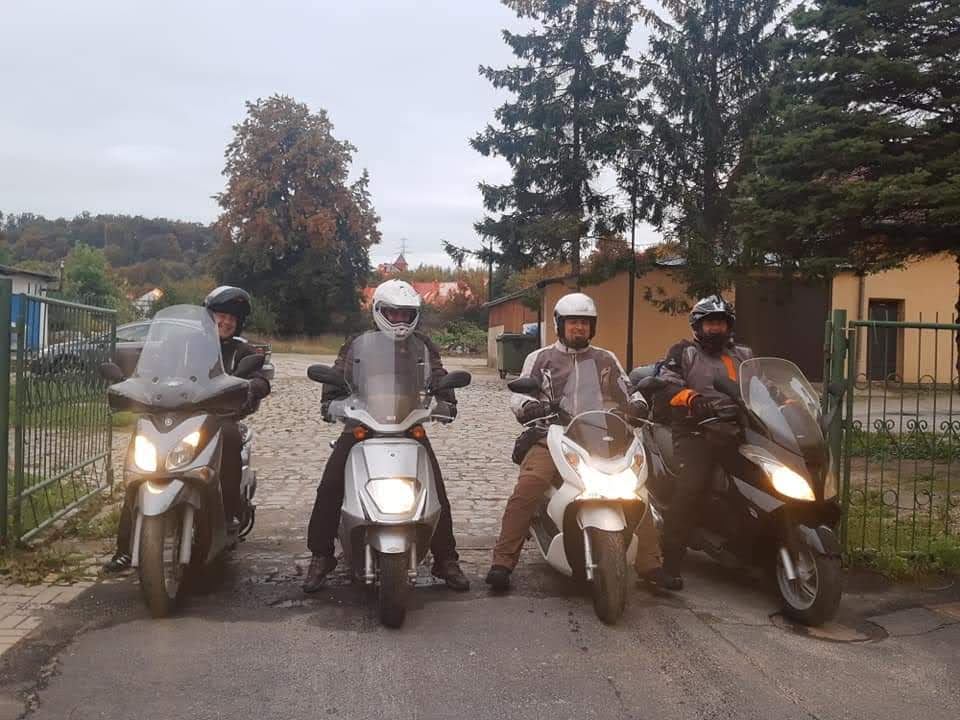 Z chęci przygody i pomocy dzieciom &ndash; rusza skuterowa wyprawa na Bałkany! Motovoyager i Suzuki partnerami akcji