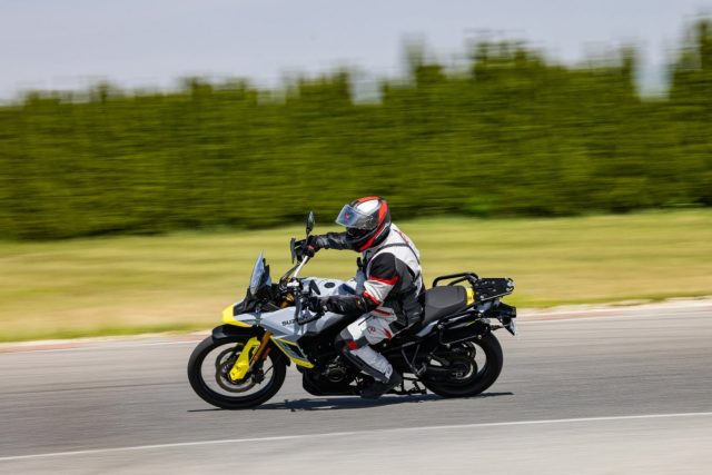 Jaki motocykl Suzuki wybrać? GSX1000GX czy GT? GSX-8R czy 8S? No i kt&oacute;rego V-Stroma kupić… Sprawdziliśmy!