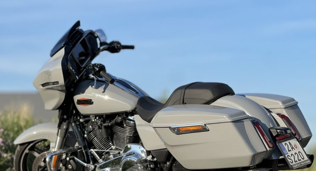 Harley Davidson Street Glide 2024 19