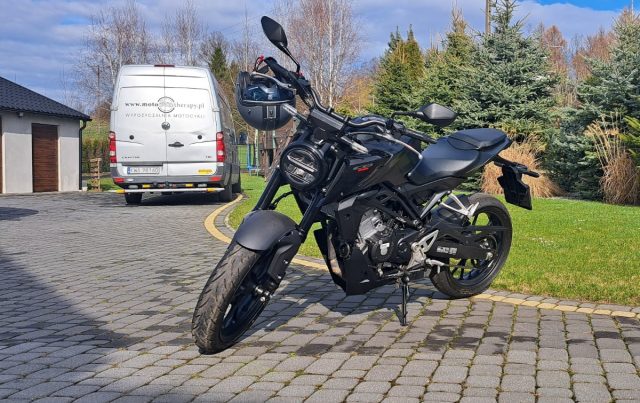 Nie musisz mieć, by być! Zostań motocyklowym podr&oacute;żnikiem wypożyczając motocykl w Moto Therapy!
