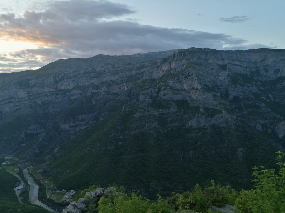 Motocyklowy tydzień na Bałkanach. Część 2 &ndash;&nbsp;Albania, kraina życzliwości [relacja, poradnik, co zobaczyć]