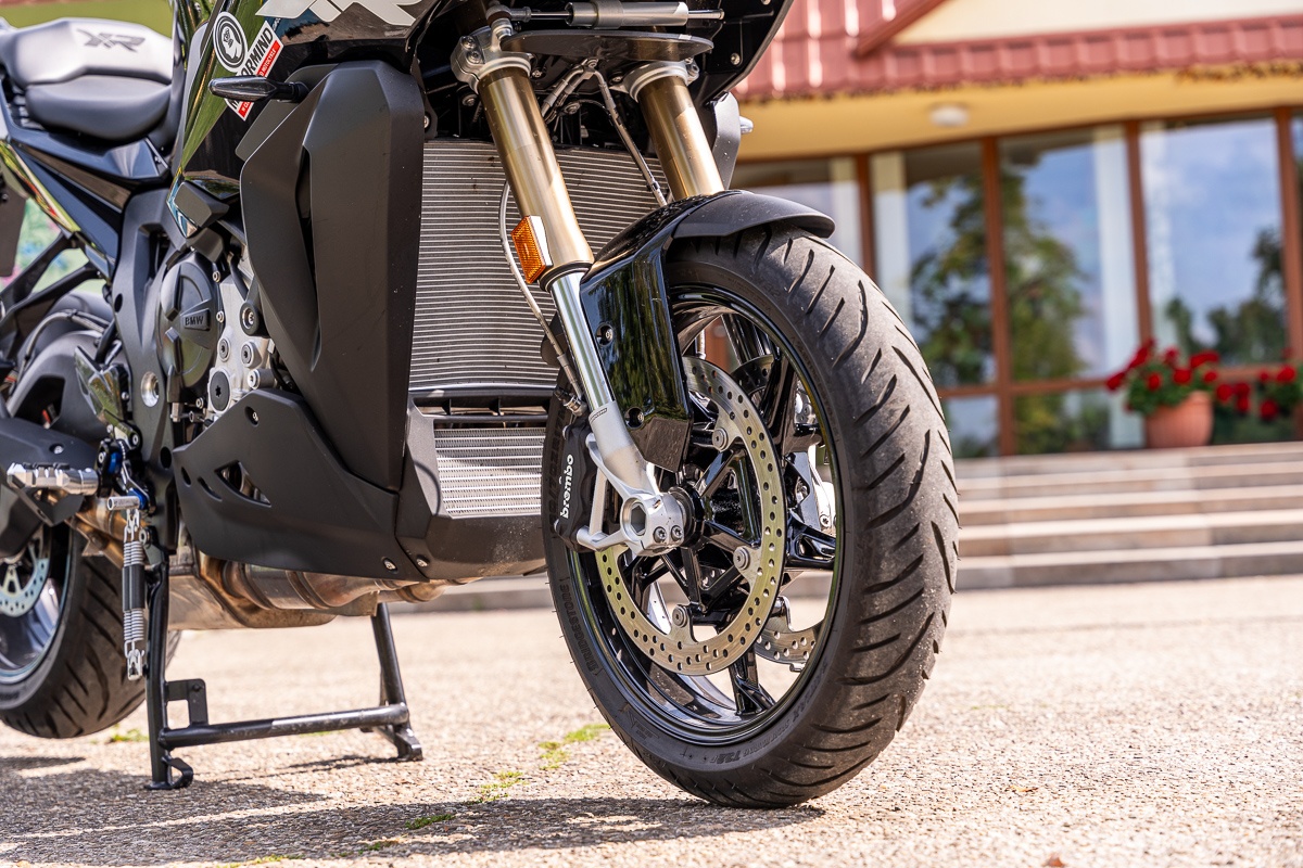 9 metod na turystyka &ndash; nasz wielki test 2024. Podsumowanie por&oacute;wnania motocykli turystycznych [H2 SX, 1290 Super Adventure S, S 1000 XR, V100, GSX-S1000GX, Enduro Veloce, 800MT Explore, 900 DSX, SRT 800SX]