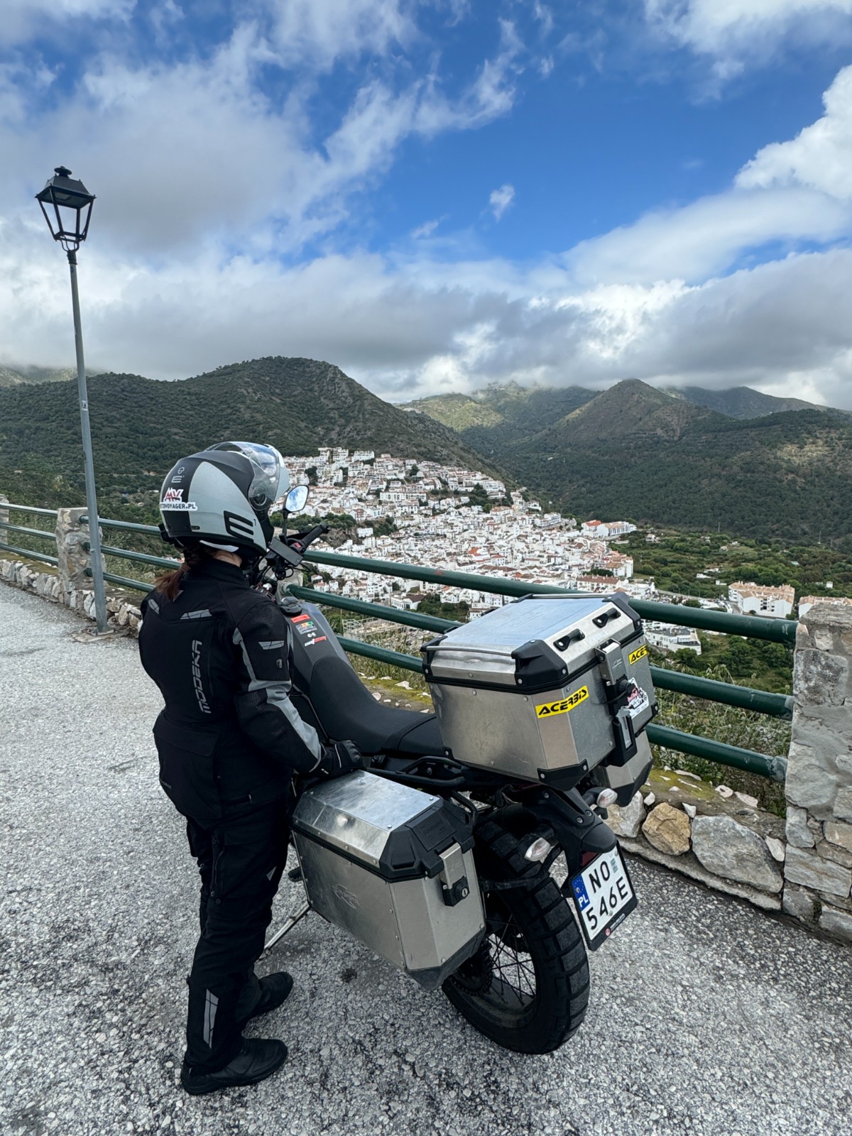 Buty motocyklowe Modeka Valeno Sympa. Turystyczny standard damsko-męski [test, opinia, recenzja, cena, 2024]