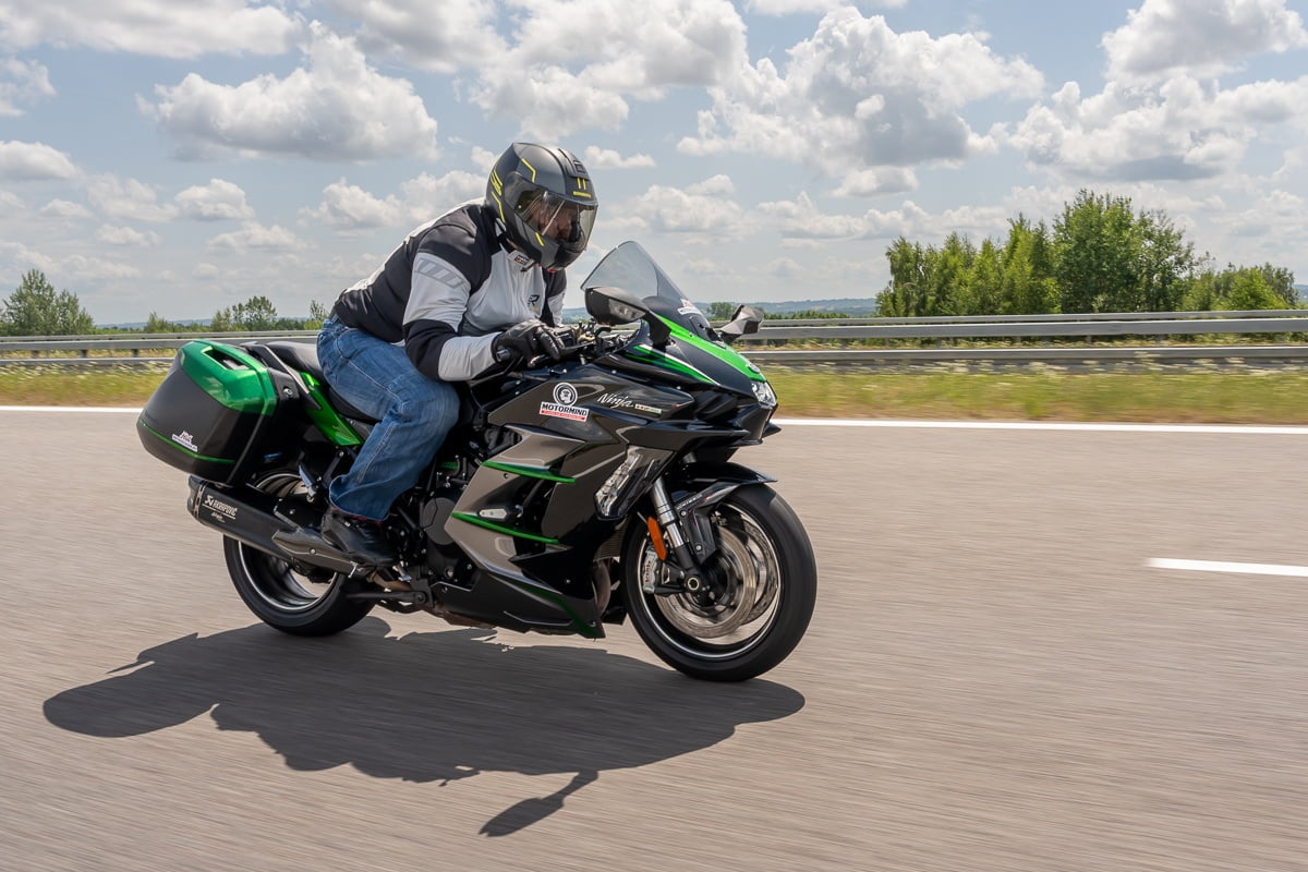 9 metod na turystyka &ndash; nasz wielki test 2024. Podsumowanie por&oacute;wnania motocykli turystycznych [H2 SX, 1290 Super Adventure S, S 1000 XR, V100, GSX-S1000GX, Enduro Veloce, 800MT Explore, 900 DSX, SRT 800SX]