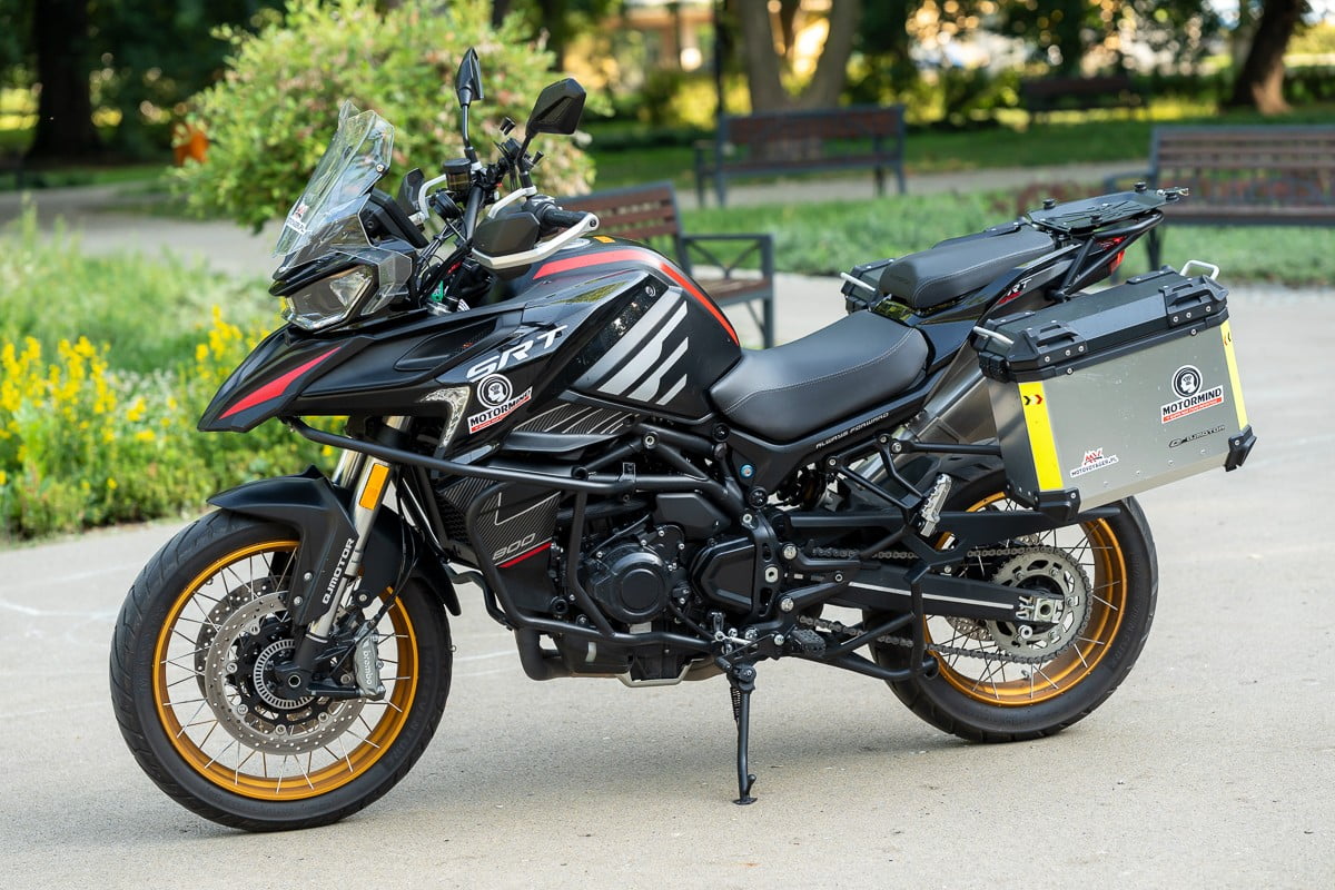 QJ Motor SRT 800SX &ndash; dziwnie znajomy motocykl adventure [test, recenzja, opinia, cena, dane techniczne, 2024]