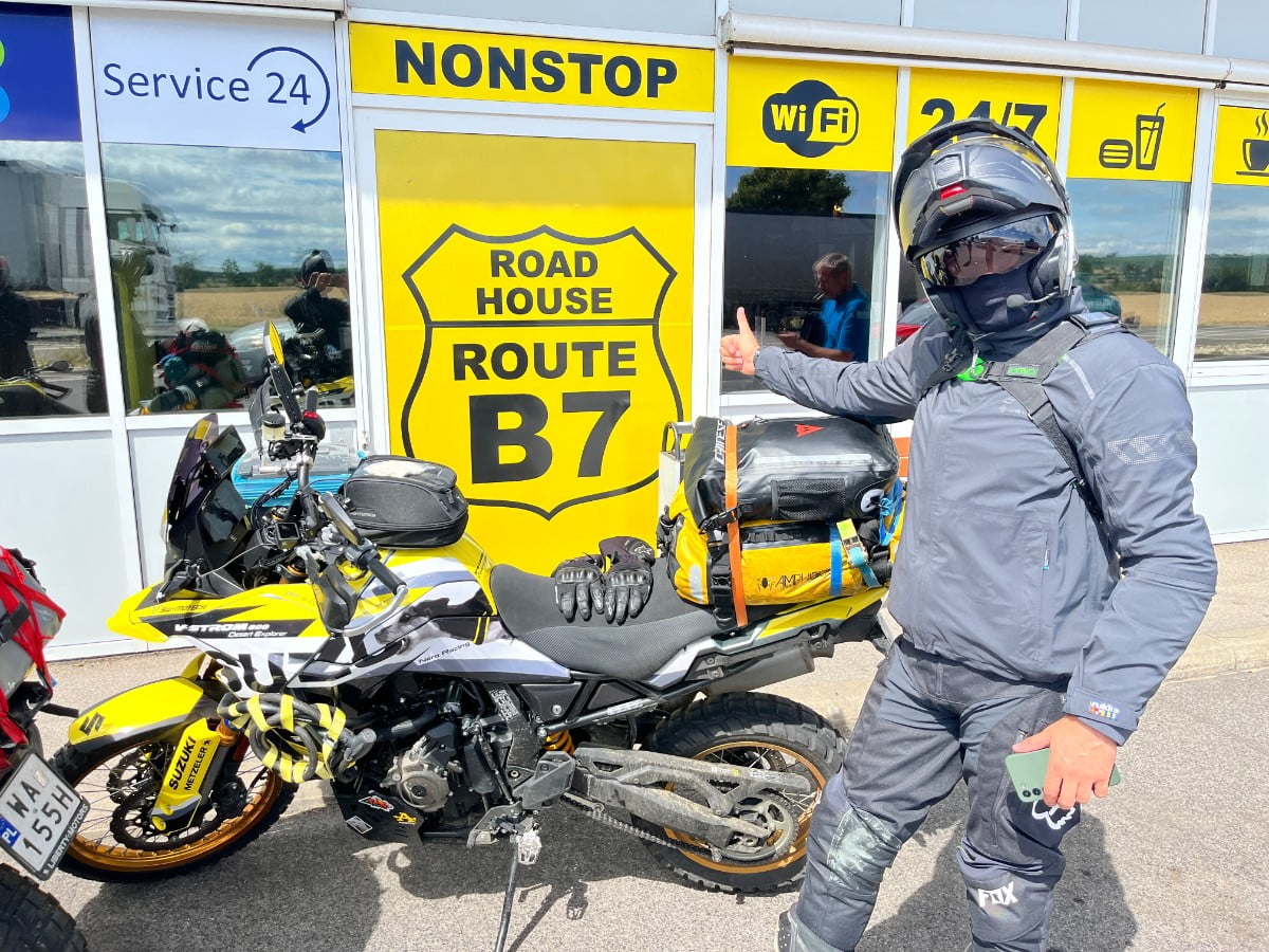Czechy, Austria, Słowenia, Włochy i Niemcy &ndash; nasz redakcyjny motocyklowy wyjazd po asfaltach i szutrach [relacja, galeria zdjęć, trasy, mapki]