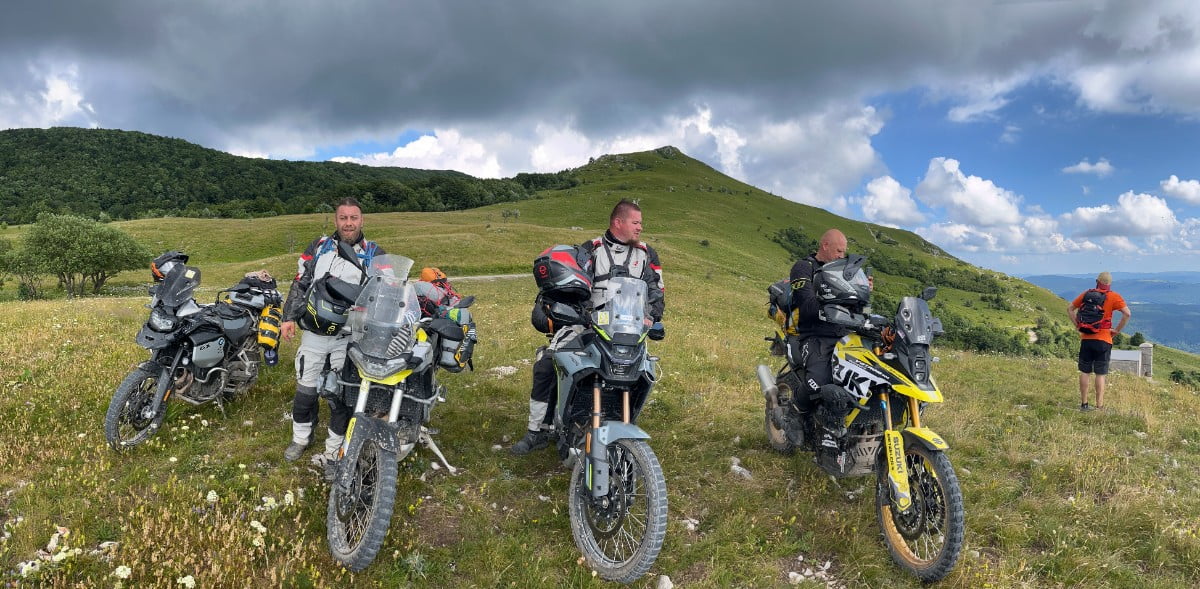 CFMoto 450 MT &ndash; realnie offroadowy i świetnie wyceniony adventure na kat. A2 [test, opinia, recenzja, dane techniczne, cena, 2024]