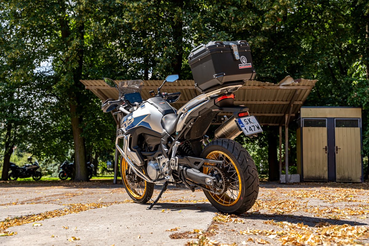 9 metod na turystyka &ndash; nasz wielki test 2024. Podsumowanie por&oacute;wnania motocykli turystycznych [H2 SX, 1290 Super Adventure S, S 1000 XR, V100, GSX-S1000GX, Enduro Veloce, 800MT Explore, 900 DSX, SRT 800SX]