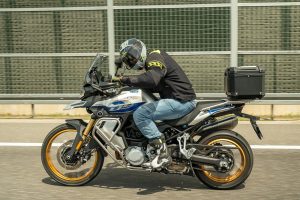 Voge 900 DSX test dane techniczne opinia wielkie por&oacute;wnanie 3