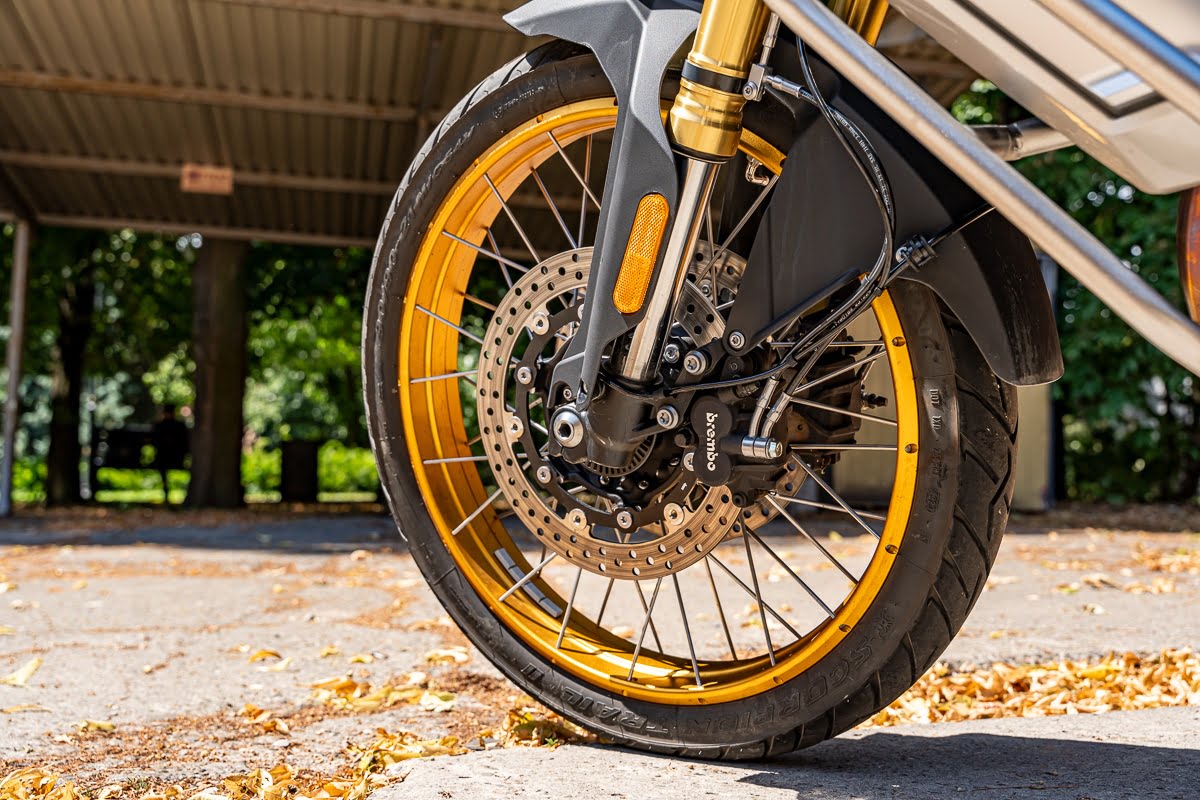 9 metod na turystyka &ndash; nasz wielki test 2024. Podsumowanie por&oacute;wnania motocykli turystycznych [H2 SX, 1290 Super Adventure S, S 1000 XR, V100, GSX-S1000GX, Enduro Veloce, 800MT Explore, 900 DSX, SRT 800SX]