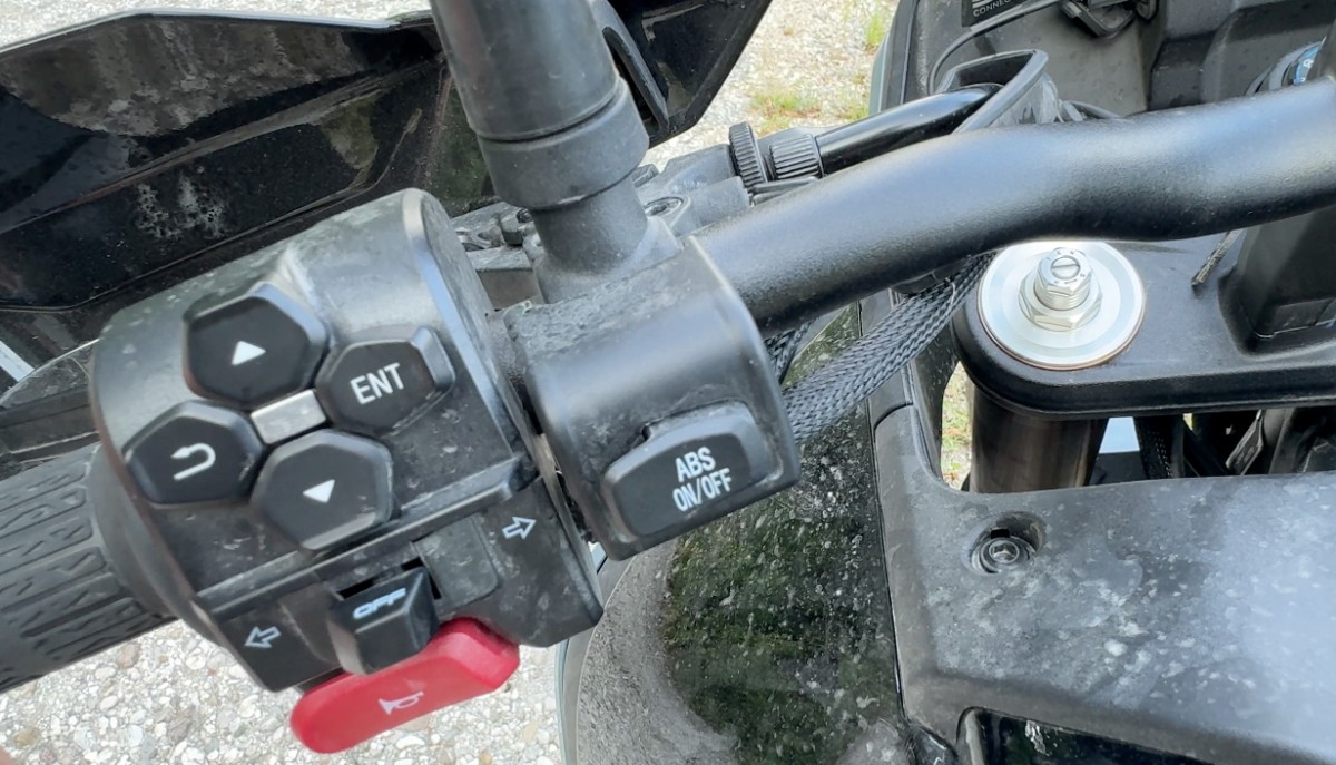 CFMoto 450 MT &ndash; realnie offroadowy i świetnie wyceniony adventure na kat. A2 [test, opinia, recenzja, dane techniczne, cena, 2024]