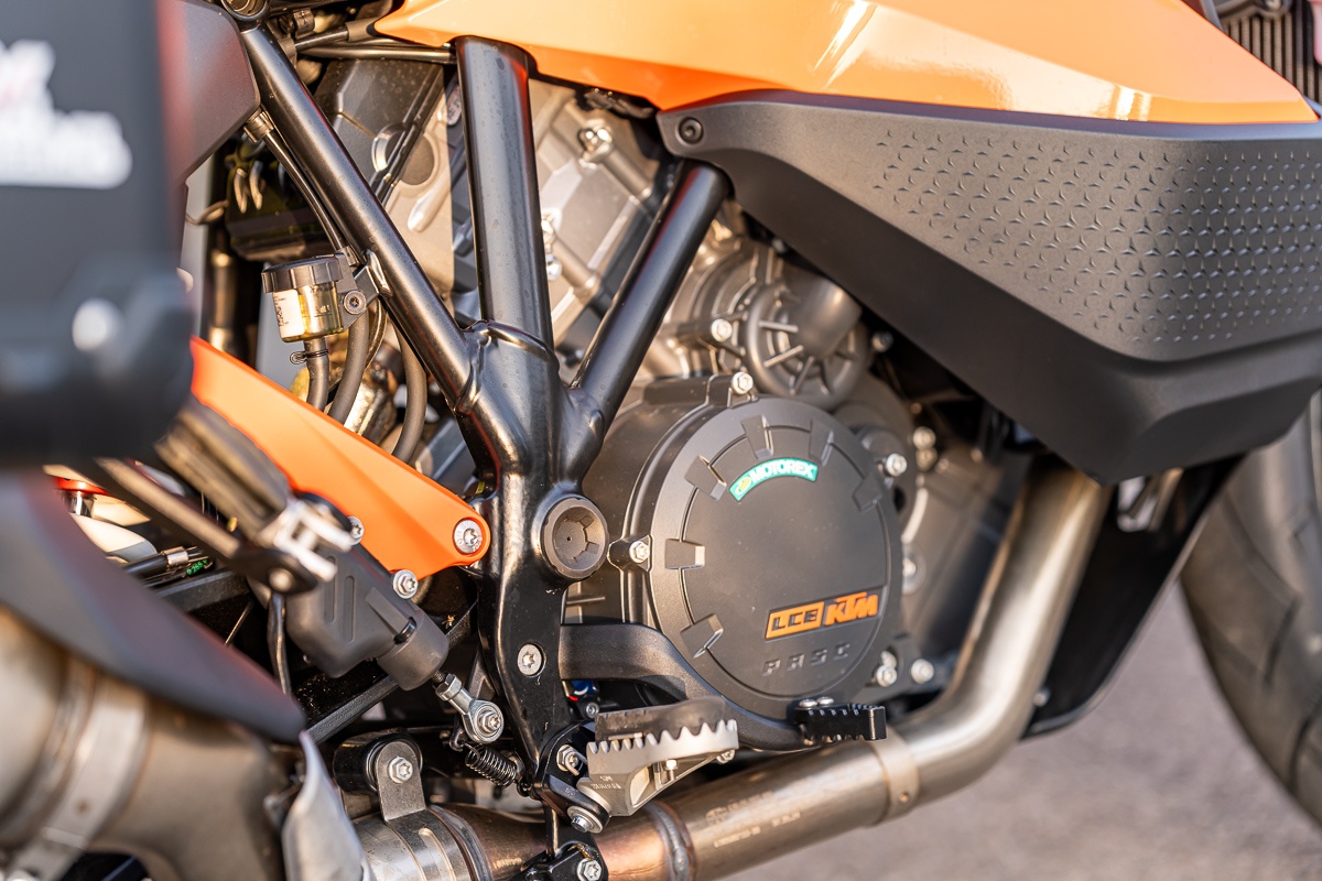 9 metod na turystyka &ndash; nasz wielki test 2024. Podsumowanie por&oacute;wnania motocykli turystycznych [H2 SX, 1290 Super Adventure S, S 1000 XR, V100, GSX-S1000GX, Enduro Veloce, 800MT Explore, 900 DSX, SRT 800SX]