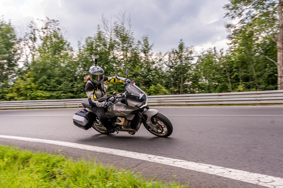 9 metod na turystyka &ndash; nasz wielki test 2024. Podsumowanie por&oacute;wnania motocykli turystycznych [H2 SX, 1290 Super Adventure S, S 1000 XR, V100, GSX-S1000GX, Enduro Veloce, 800MT Explore, 900 DSX, SRT 800SX]