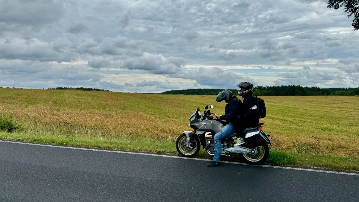 Woj. zachodniopomorskie: nowoczesne i dzikie zarazem. Co zobaczyć, gdzie pojechać? [Motocyklowa Polska na weekend, trasa, mapki, GPX]