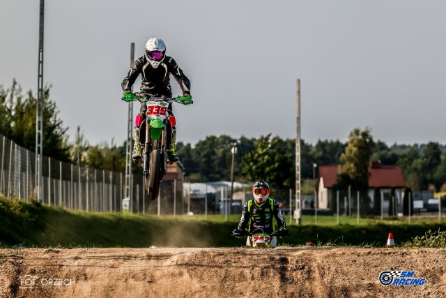 Emocje w Słomczynie: Mistrzostwa Supermoto i Pitbike &ndash; nowe wyzwania, znani bohaterowie