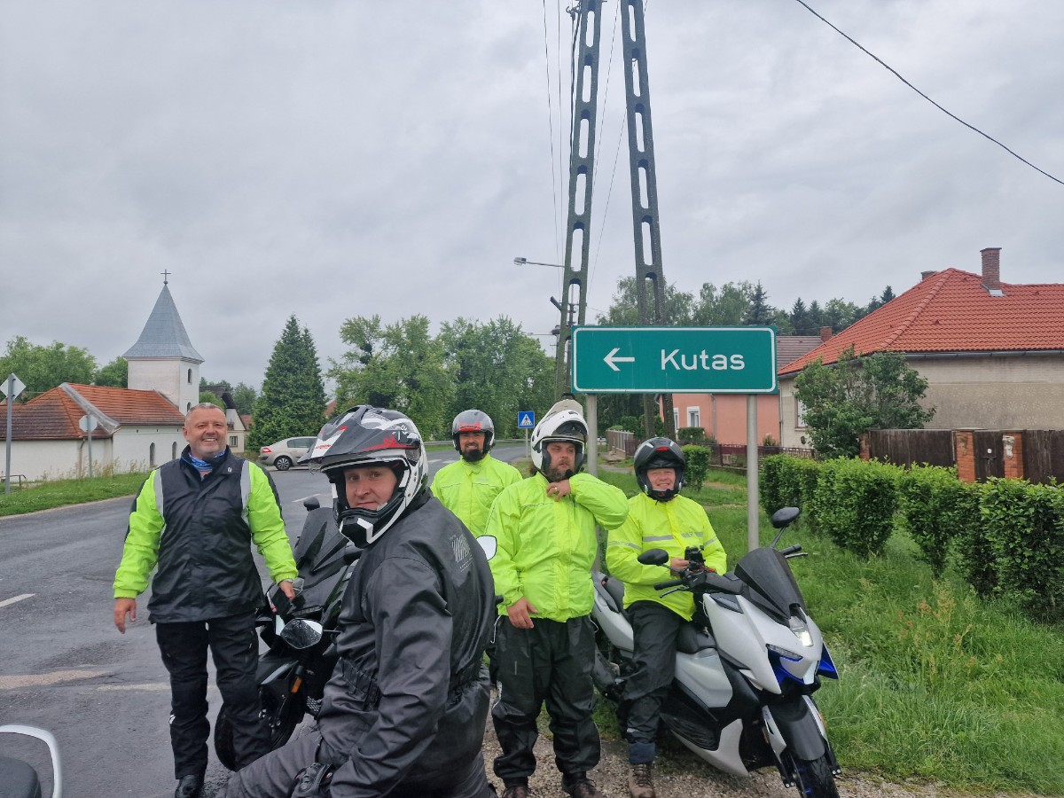 Bałkany na skuterach 125 &ndash; wielka wyprawa na małych jednośladach [część 1, relacja, zdjęcia, Suzuki Address, Avenis]