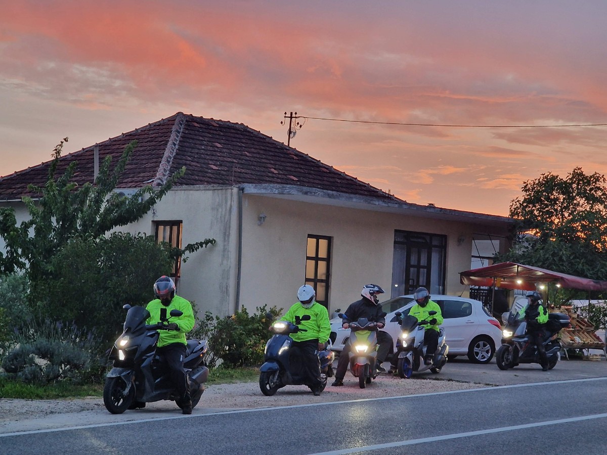 Bałkany na skuterach 125 &ndash; wielka wyprawa na małych jednośladach [część 1, relacja, zdjęcia, Suzuki Address, Avenis]