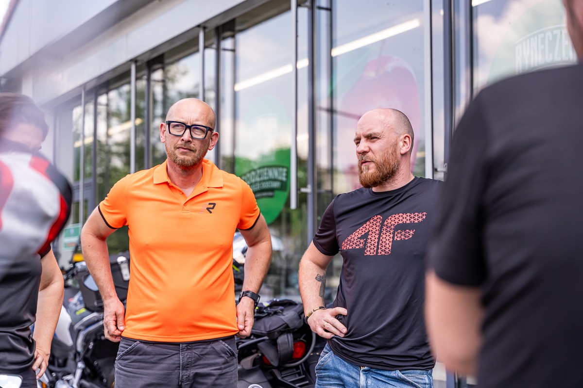 9 metod na turystyka &ndash; nasz wielki test 2024. Podsumowanie por&oacute;wnania motocykli turystycznych [H2 SX, 1290 Super Adventure S, S 1000 XR, V100, GSX-S1000GX, Enduro Veloce, 800MT Explore, 900 DSX, SRT 800SX]