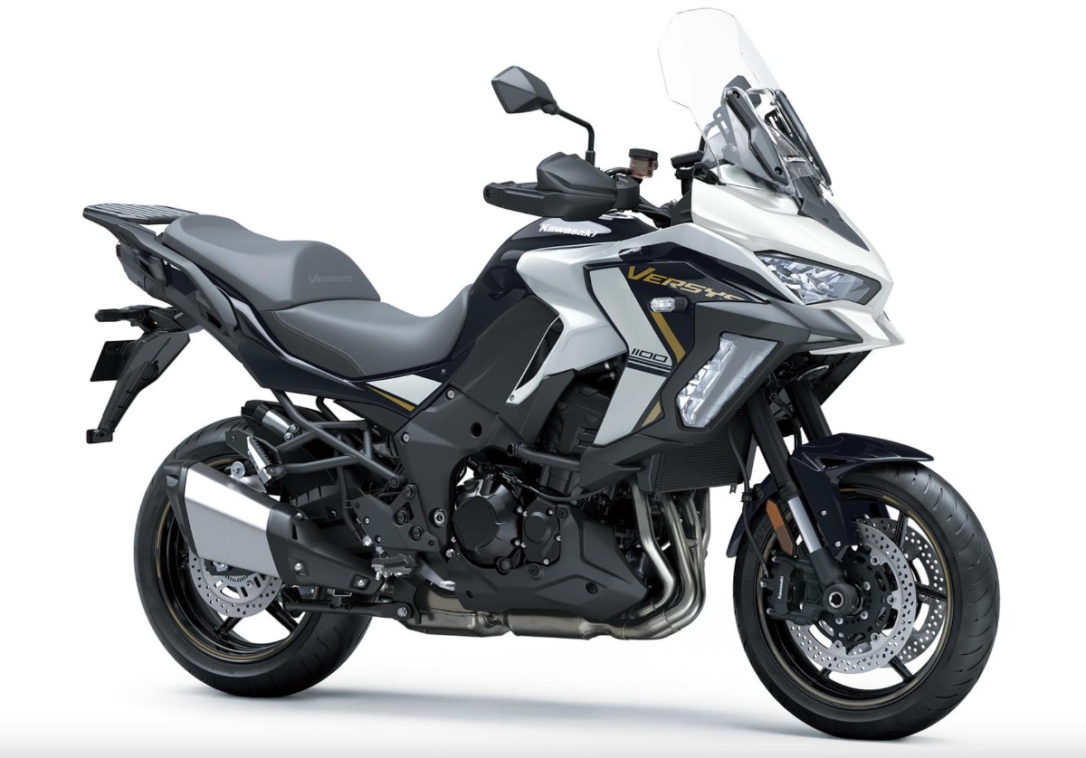 Nowe Kawasaki Versys 1100 &ndash; większy silnik, więcej mocy, więcej technologii. Jedziemy na testy! [dane techniczne, zmiany]