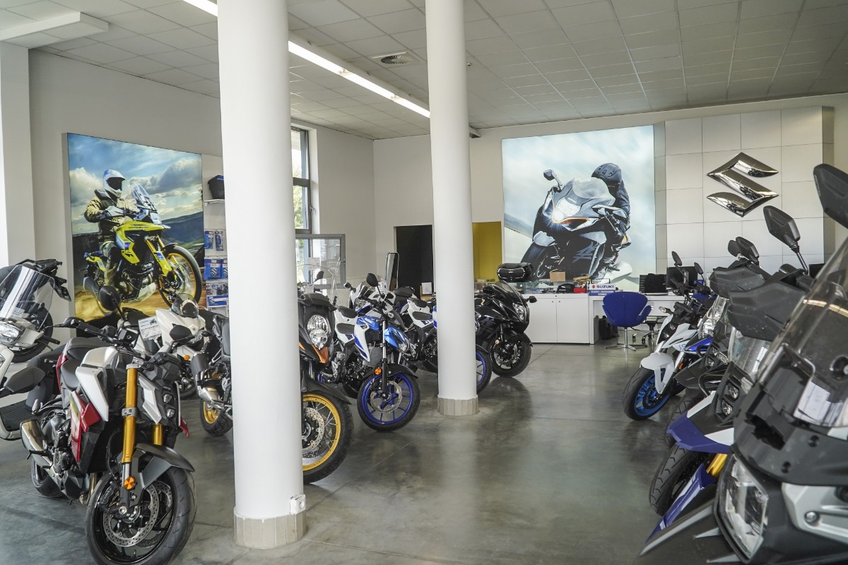 Przeprowadzka! Suzuki Moto Trip Krak&oacute;w zaprasza motocyklist&oacute;w do nowego salonu