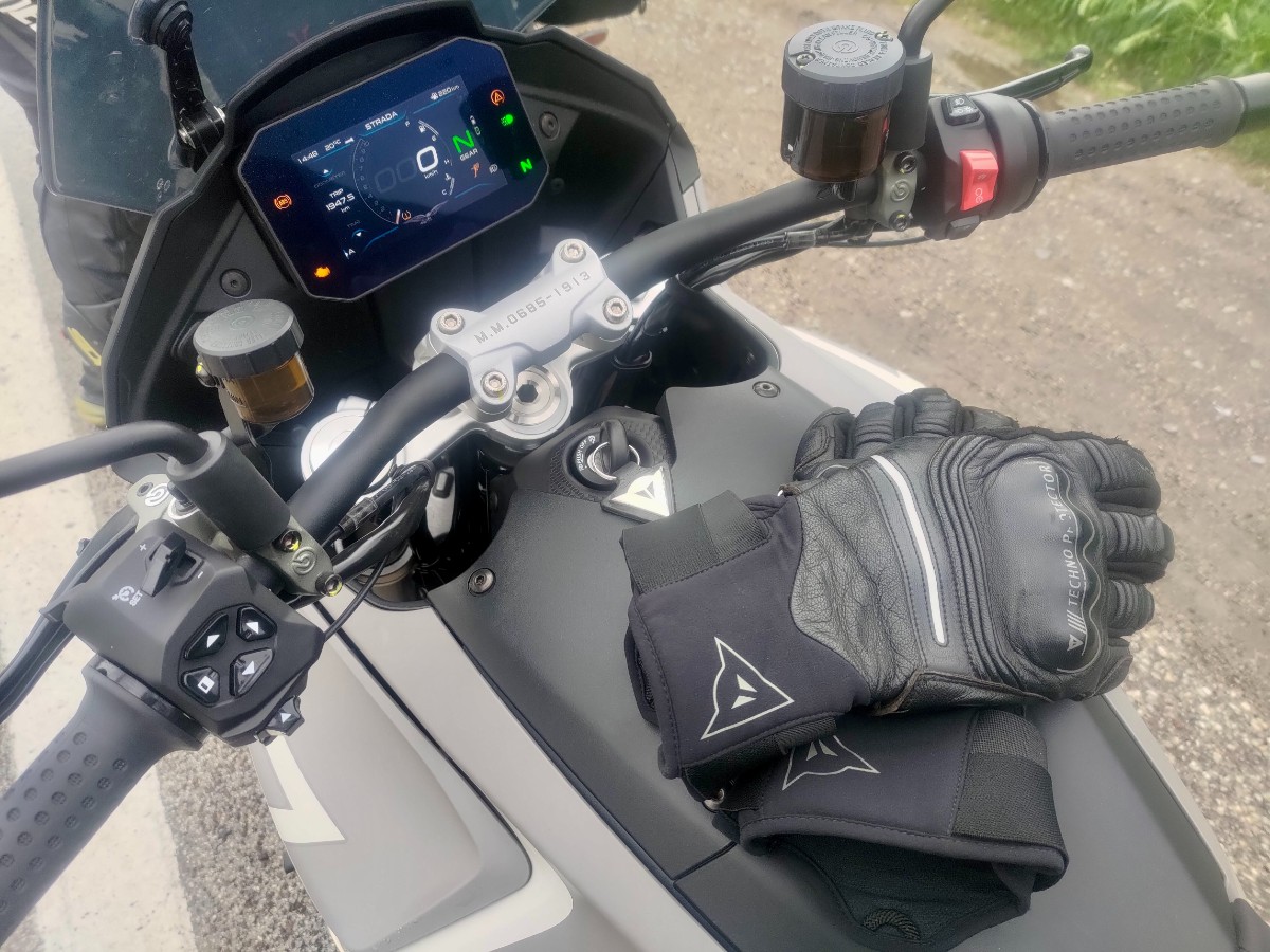 Na Mandello do Mandello. Dziennik motocyklowej podr&oacute;ży do kolebki Moto Guzzi [trasa, mapki, relacja, Włochy]