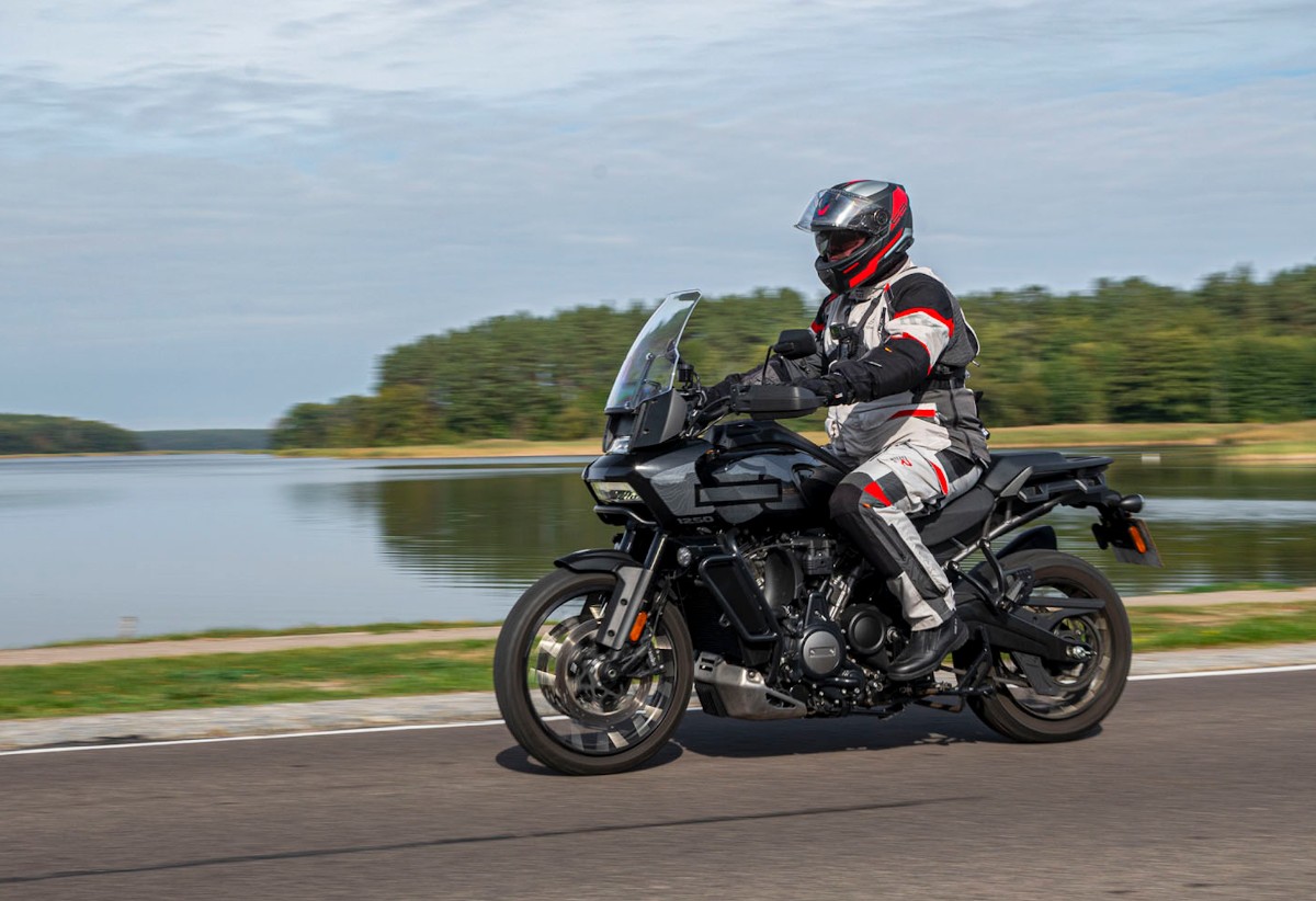 Jest dobrze, ale nie beznadziejnie &ndash;&nbsp;kolejny trudny rok Harleya-Davidsona [rynek, ile motocykli, sprzedaż, raport finansowy]