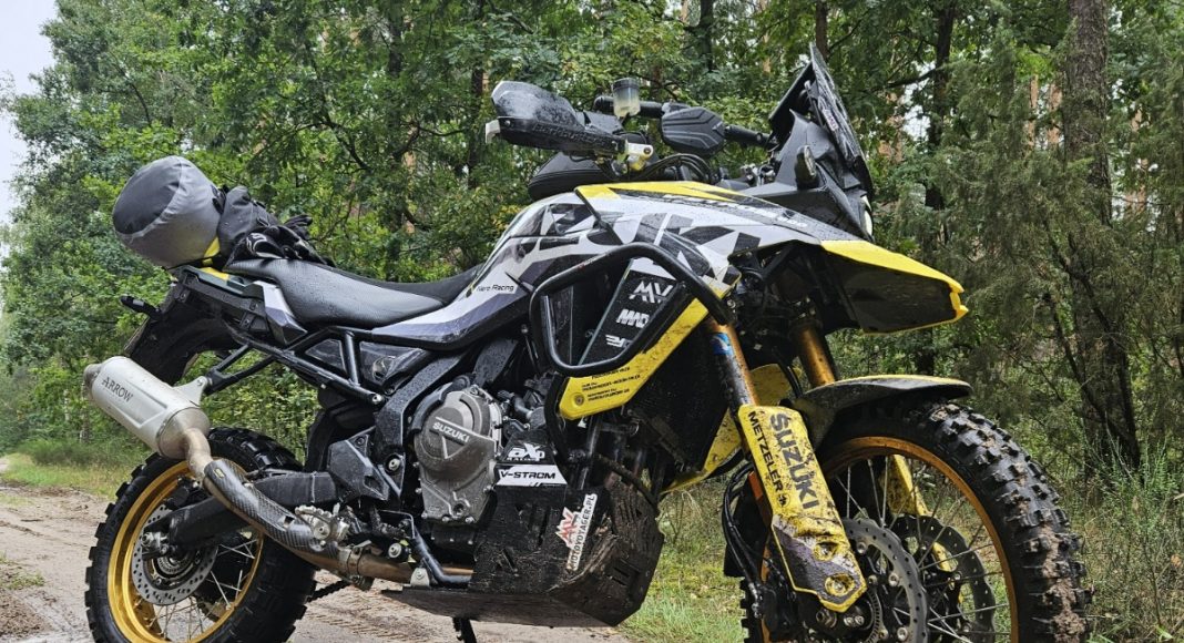 Suzuki Vstrom 800 DE Metzeler Extreme test