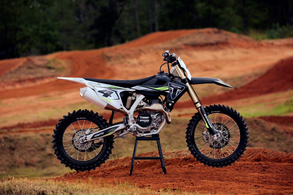 Triumph TF 450-RC: druga odsłona motocrossowej rewolucji u brytyjskiego producenta [opis, specyfikacja, silnik, masa, zawieszenie, dane techniczne]
